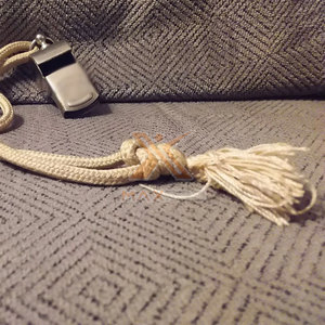 สายรัดนกหวีดสำหรับชุดพิธีการที่ยั่งยืนและเป็นมิตรต่อสิ่งแวดล้อม จัดจำหน่ายโดยตรงจากโรงงาน - Product Image 4