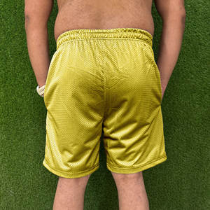 Shorts de sport en maille unie pour hommes, séchage rapide, imperméables et respirants pour la gym et la course à pied (vente en gros) - Product Image 3