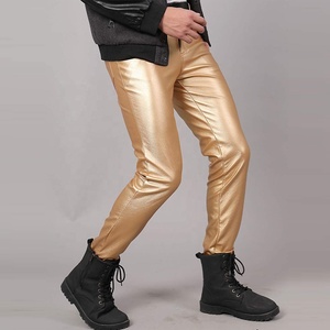 Pantalon slim pour homme en PU doré, taille haute, fermeture éclair, style streetwear, décontracté, avec ceinture décorative - Product Image 3