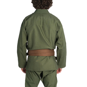 Fabricante de Uniformes de Artes Marciales Karate Gi Personalizados, Proveedor de Trajes de Entrenamiento al por Mayor para Clubes, Escuelas, Academias y Equipos de Karate - Product Image 5