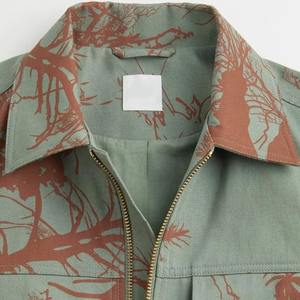 Veste de style imprimé personnalisée en gros Manteau de mode cargo vert Streetwear Vêtements d'extérieur décontractés avec fermeture éclair et poches Vente en gros - Product Image 4