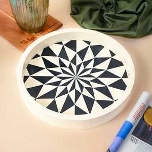 Bandeja DE SERVICIO DE MADERA moderna duradera ecológica al por mayor hecha a mano con incrustaciones de hueso blanco y negro diseño de naturaleza muerta para bodas Diwali - Product Image 3