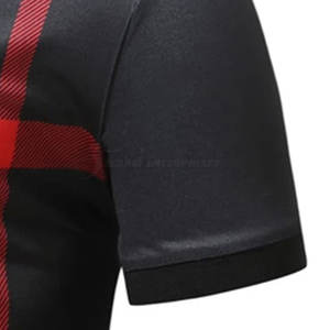 T-shirt personnalisé pour homme respirant avec motif uni en tissu jersey polyester/coton de haute qualité fabriqué au Pakistan - Product Image 5