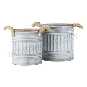 Customized Galvanized Metal Iron Great for Outdoor Uses Vintage Style Outdoor Garden Planters Pots at Wholesale Price in India - Product Image 4