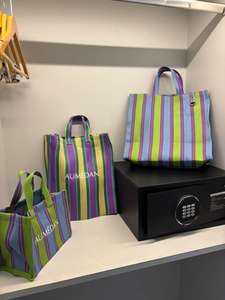 Ensemble de sacs de plage portables en nylon recyclé tissé à la main avec fermeture éclair, grand sac de plage, trousses de toilette mini rayées, écologiques - Product Image 4