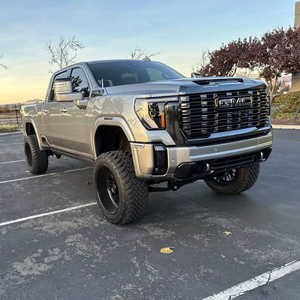 Perfectamente mantenido 2024 G M C Sie RRA 2500HD Denali Ultimate Dura-max - Product Image 6