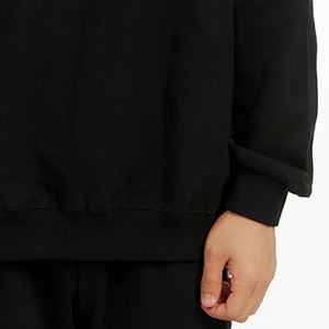 Sudadera para Hombre con Diseño de Logotipo Personalizado y Puños y Cintura Acanalados para un Ajuste Relajado, para Compradores Mayoristas, con Diseño de Mangas Largas - Product Image 4