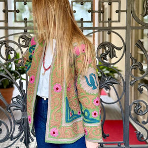 Chaqueta de Lona Acolchada con Bordado de Terciopelo Suzani, Color Verde, Otoño Invierno, Forro de Algodón Ecológico, Nueva Llegada, Corte Regular - Product Image 1