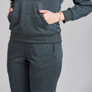 Conjuntos cortos personalizados para mujer, chándal, conjunto de chándal, camiseta, conjunto de pantalones cortos para mujer, ropa de alta calidad hecha en Pakistán - Product Image 5