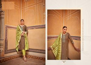 Nouvelle rayonne lourde de lancement avec travail de séquence de broderie avec impression de colorant de lustre Dupatta Kurtis ensemble pour les femmes - Product Image 2