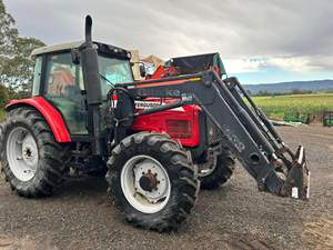 รถแทรกเตอร์แมสซีย์เฟอร์กูสันและอุปกรณ์การเกษตร - Product Image 2