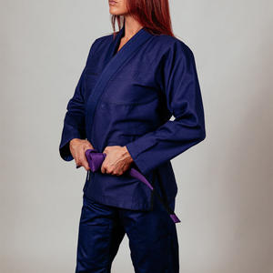 Venta al por mayor personalizado BJJ Gi para mujeres estiramiento transpirable 100% algodón ligero Jiu Jitsu Kimono con pantalones Ripstop entrenamiento - Product Image 6