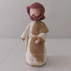 Venta al por mayor hecho a mano Navidad Crochet Doll Set Bulk Santa, Baby Jesus, Mary & More para tiendas de regalos de vacaciones - Product Image 3