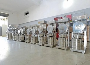 Phong cách trong nước ATTA chakki dọc bột nhà máy dễ dàng tomove bảo trì thấp cơ thể thép hiệu suất cao Máy chế biến thực phẩm - Product Image 3