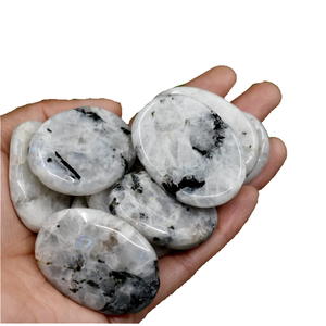 หินปาล์มแบน สายรุ้ง มูนสโตน ปาล์มแบน คริสตัล พลอย หินธรรมชาติ แบน รูปไข่ กระเป๋าหิน ผู้ค้าส่งป้องกัน - Product Image 1