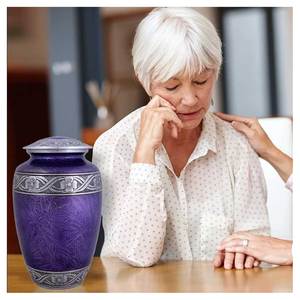 Urna de cremación de aluminio blanco Urna funeraria hecha a mano para cenizas Diseño de flores de alta calidad - Product Image 2