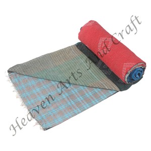 Colcha India 100% Algodón, Colcha Kantha Vintage Gudri, Colcha Reversible India Cosida a Mano, Manta Pesada, Colcha de Sari Antigua, Patchwork - Product Image 2