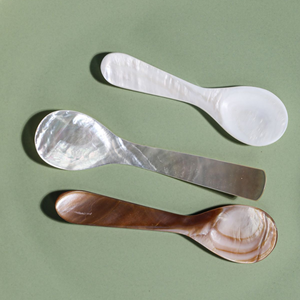 Mother of Pearl <b>Spoon</b> Set for Fine Dining Restaurants Eco-Friendly Shell Cutlery for Appetizer Presentation - Product Image 6
