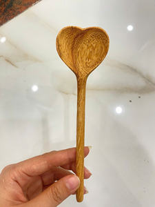 Cucharas de madera de alta calidad al por mayor por cuchara de madera de fábrica vietnamita lista para exportar en pedidos personalizables desde 99 GD - Product Image 6