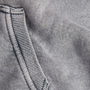 เสื้อฮู้ดดี้ทรงสลิมฟิต ลวดลายซันเฟด แอซิดวอช แขนยาว สำหรับผู้ชาย ไซส์ XS พร้อมลายพิมพ์ มีตัวเลือกไซส์พลัส ลดราคาพิเศษ - Product Image 5