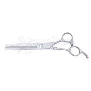 กรรไกรซอยบางสำหรับร้านทำผมทำโลโก้ตามสั่งพร้อมใบมีดเหล็กประสิทธิภาพสูงสำหรับตกแต่งผมแบบนุ่มและเป็นธรรมชาติ - Product Image 3