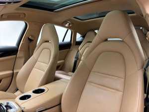 SUV d'occasion 2024 PROFITABLE, modèle AWD automatique, conduite à gauche, sièges en cuir, galerie de toit en alliage d'aluminium, pneus R17 - Product Image 2