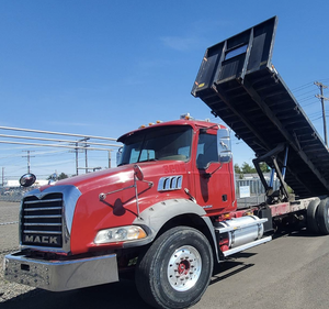 Best!! Professional 10 Wheeler Semi Tractor Head 6x4 Diesel <b>Prime</b> Mover Heavy Duty Unit For Highway Cargo Transportation - Product Image 3