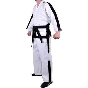 Combinaisons de karaté en coton unisexe en gros, uniformes de taekwondo de haute qualité pour hommes et femmes, logo personnalisé, vêtements d'arts martiaux - Product Image 4
