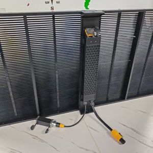 Mur vidéo LED extérieur étanche P2.6 5000cd, écran d'affichage à grille transparente en maille, angle de vision de 160°, CMS basé sur le cloud pour - Product Image 4