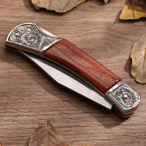 Venta al por mayor personalizado de alta calidad OEM ODM servicio cuchillo doblado de acero inoxidable mango de madera cuchillo de bolsillo al aire libre Camping Supervivencia - Product Image 3