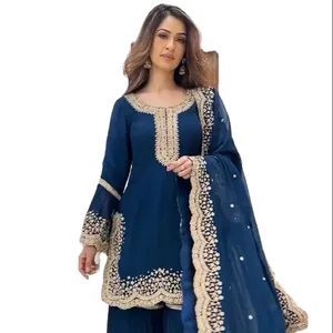 Vestido indio Banarasi de alta calidad a buen precio con intrincado Zari y exquisito bordado Zari para Workday Glamour.