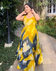 ชุดสูท Anarkali ดีไซเนอร์ผ้าจอร์เจียเทียมขนาดใหญ่สไตล์แฟนซีแบบใหม่เรียงตามลำดับ5มม. และงานปักมีแขนสั้นสำหรับผู้หญิง - Product Image 6