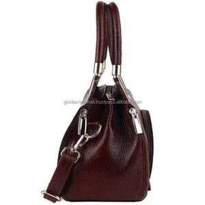 Sac à main fourre-tout en cuir véritable de haute qualité pour femmes, sacs de voyage spacieux à fermeture éclair pour femmes - Product Image 6