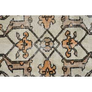 Vintage Turkish Rug 3.5x5.7 ft (107x175 Cm) <b>Red</b> <b>Wool</b> Patchwork Rug with Latex Backing Eco-Friendly - Product Image 5