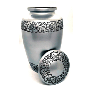 Urna Funeraria Blanca con Diseño Floral |   Urna Conmemorativa de Latón Hecha a Mano para Cenizas Humanas, Recuerdo Funerario para Adultos - Product Image 5
