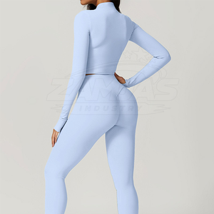 Conjunto de Yoga de 3 Piezas para Mujer Hecho en Pakistán a Precio Económico, Conjunto de Yoga Cómodo para Mujer en Oferta en Línea, Leggings y Sujetador Deportivo - Product Image 2