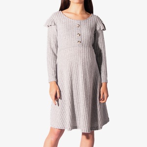 Morbido abito premaman grigio a maniche lunghe con volant e bottoni abbigliamento Casual accogliente ed elegante per le donne incinte