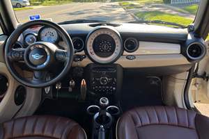 มินิ คูเปอร์ เอส คอนเวอร์ทิเบิล ปี 2012 มือสอง พวงมาลัยซ้าย/ขวา - Product Image 2