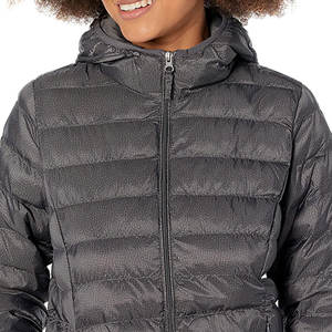 Veste matelassée en satin imprimé personnalisé unisexe avec col montant et service d'hiver matelassé OEM pour hommes et femmes - Product Image 5