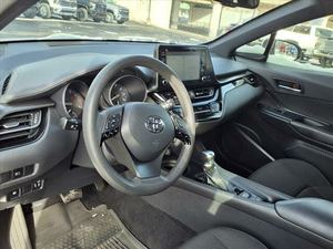 2019 Toyota C-H-R Le เบาะหนังแท้อัตโนมัติ, มียาง R17ขาตั้งกล้องอัลลอยด์ติดหลังคารถยนต์มือสองซ้าย/ขวาจากญี่ปุ่น - Product Image 3