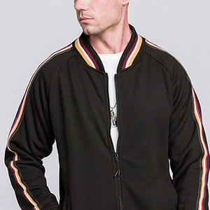 Conjunto de Dos Piezas con Bloques de Color y Logotipo Personalizado del Fabricante, Chándales Casuales de Alta Calidad con Cierre y Mangas Largas para Hombre - Product Image 2