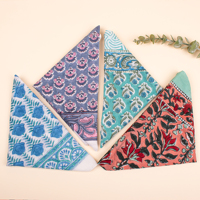 Pañuelo de Cuello Unisex de Algodón Hecho a Mano Craftjaipur, Estampado Floral, Estilo Bohemio Ligero, Étnico y Sostenible