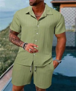Deux pièces été hommes mode plage costume pour Sports de plein air chemise décontractée couleur unie lâche manches courtes avec short ample plage - Product Image 1
