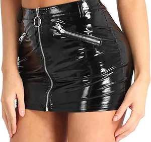 Jupe en cuir véritable pour femmes tendance, design éco-responsable, coupe trapèze, mini, extensible, confortable pour un usage décontracté - Product Image 4