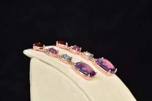 อัญมณีหลากสีที่กำหนดเอง925แข็งเงินสเตอร์ลิงเครื่องประดับต่างหูแบบห้อยดีไซน์เนอร์แบบขายส่ง - Product Image 2