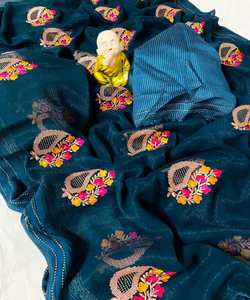 Fabricant professionnel de saris en lin pour bureau, offrant une tenue élégante pour les entreprises et les événements formels. - Product Image 2