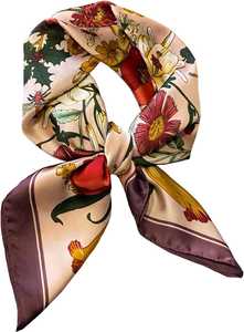 Bandana en coton de soie personnalisé avec motif de lettres, bandana avec logo, style estival en satin, fournisseur OEM personnalisé - Product Image 6