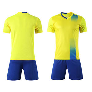 Camisetas de fútbol personalizadas de alta calidad para hombres, respetuosas con el medio ambiente, de secado rápido, transpirables, ligeras, 100%, tela de malla de poliéster personalizada - Product Image 2