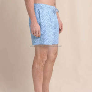 กางเกงชายหาดแห้งเร็วสไตล์ลำลองสำหรับผู้ชาย กางเกงวิ่งเอวกลางทรงสปอร์ตพร้อมเชือกผูก กางเกงขาสั้นผ้าตาข่ายทอเนื้อผ้าทึบ - Product Image 3