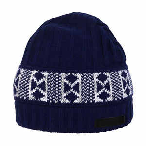 Bonnet d'hiver à la mode en laine acrylique tricotée en coton avec patch en cuir, casquette Streetwear douce - Product Image 4